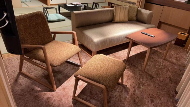 温泉旅館の家具