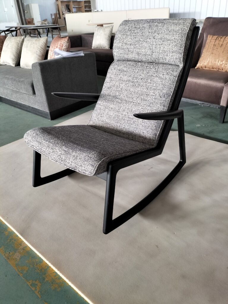 ホテル客室の椅子