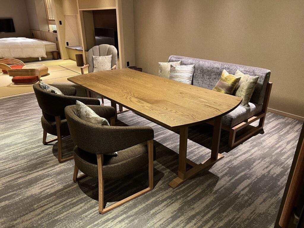 リゾートホテル家具