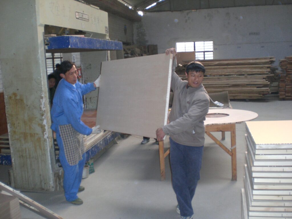 木工フラッシュパネル