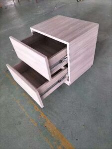 引き出し付き家具