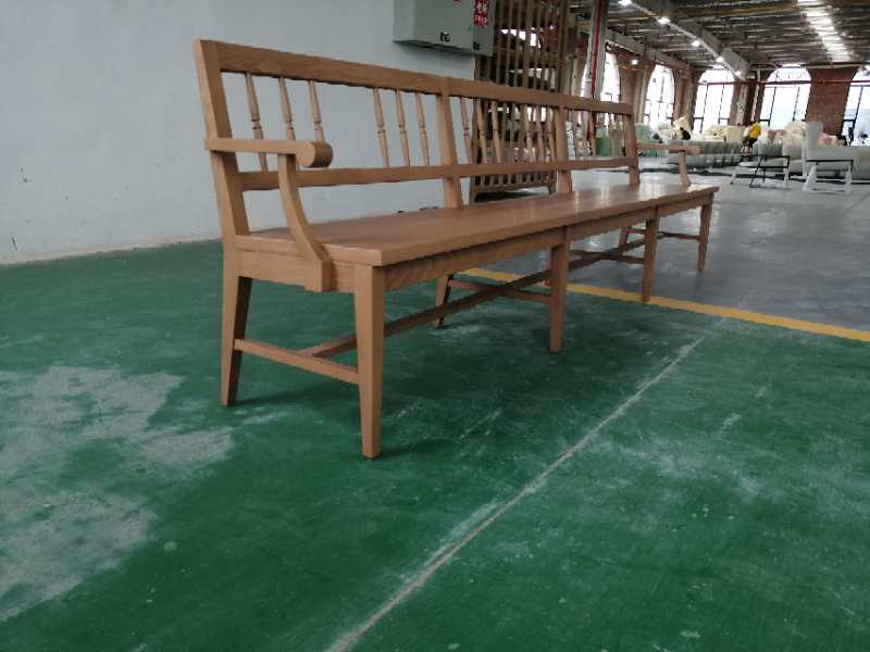 チャペルベンチの製作