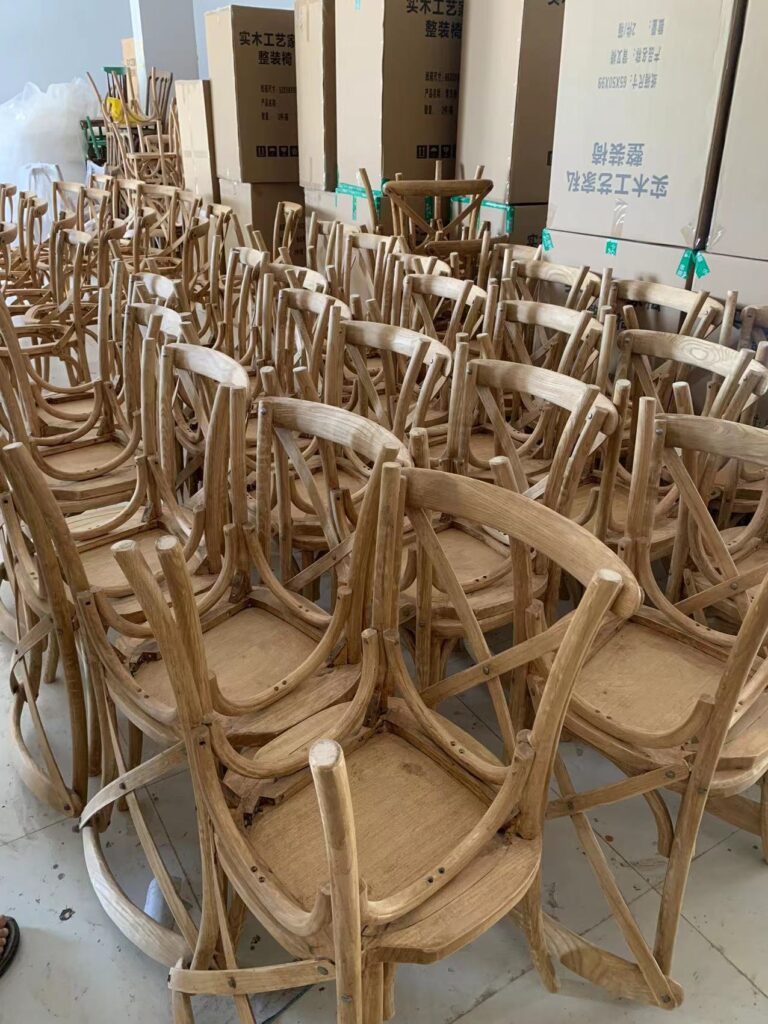 スタッキングチェア