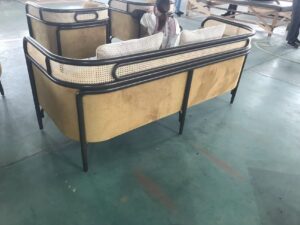 木製ソファの作り方を教えます