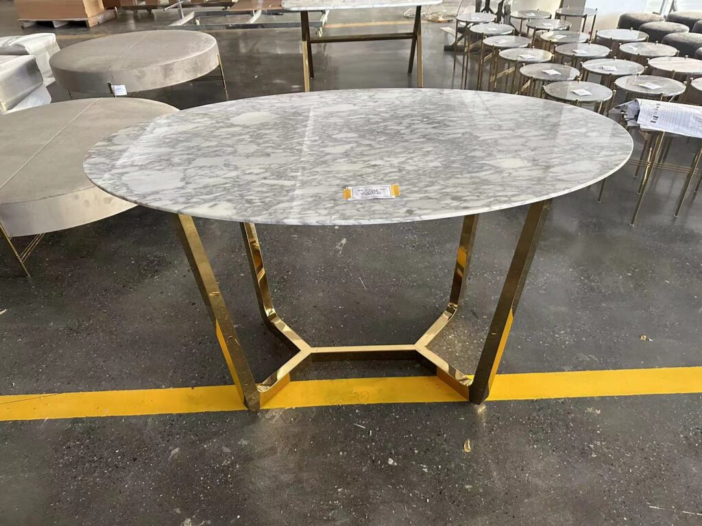 大理石テーブル