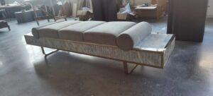 豪華なオーダースツール