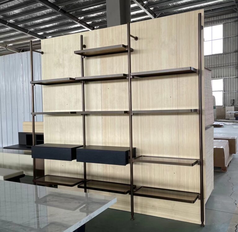 壁面什器の製作