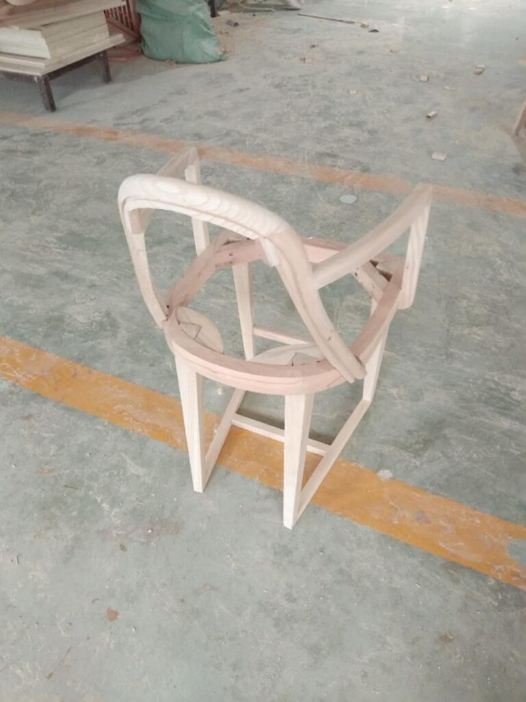 オーダーチェアーの骨組み製作ポイント