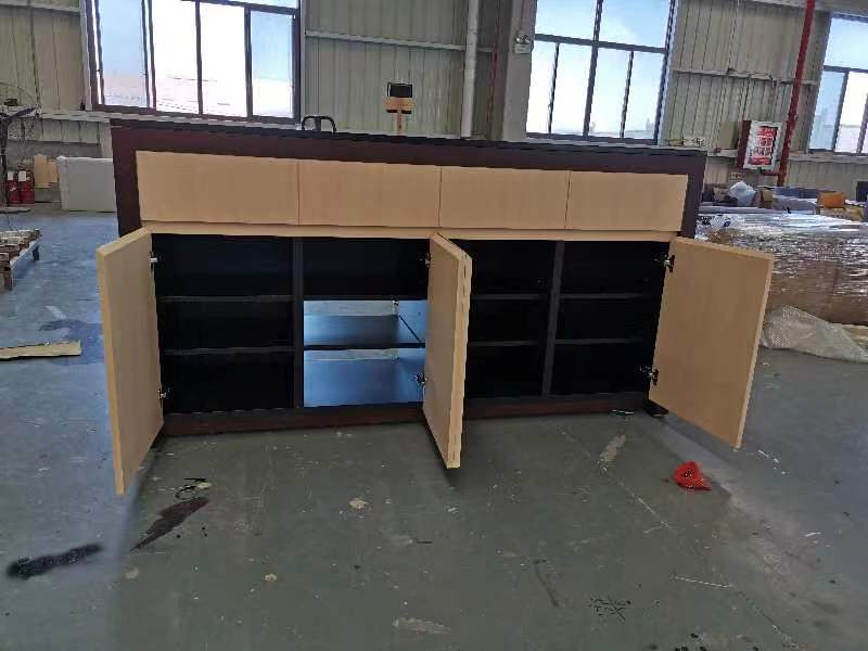 オーダー家具工場で作る箱物家具