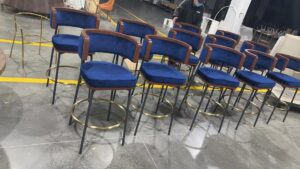 鉄・木・ウレタン・布を一度に使ったオーダーチェアー