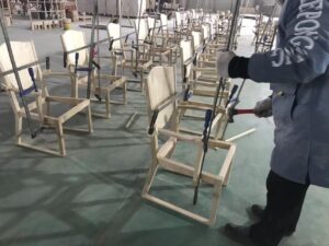 椅子の製造過程