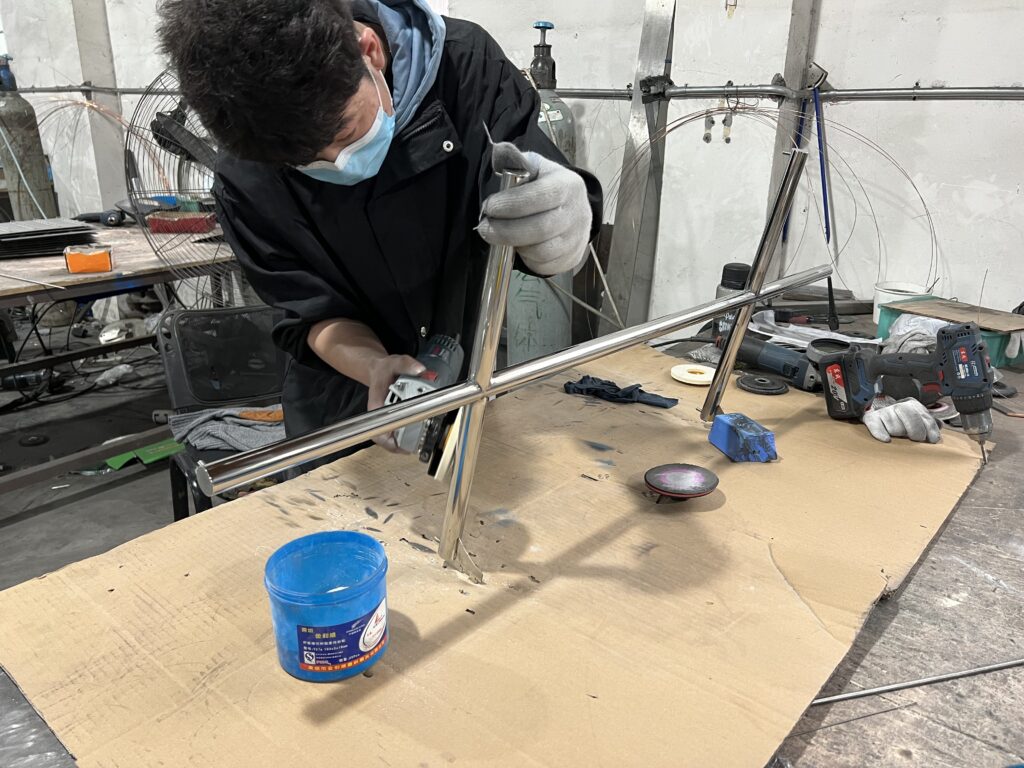 オーダースチール家具の製作