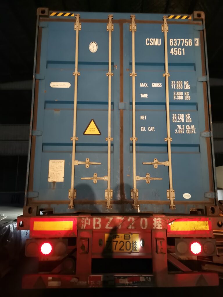 海上コンテナ出荷