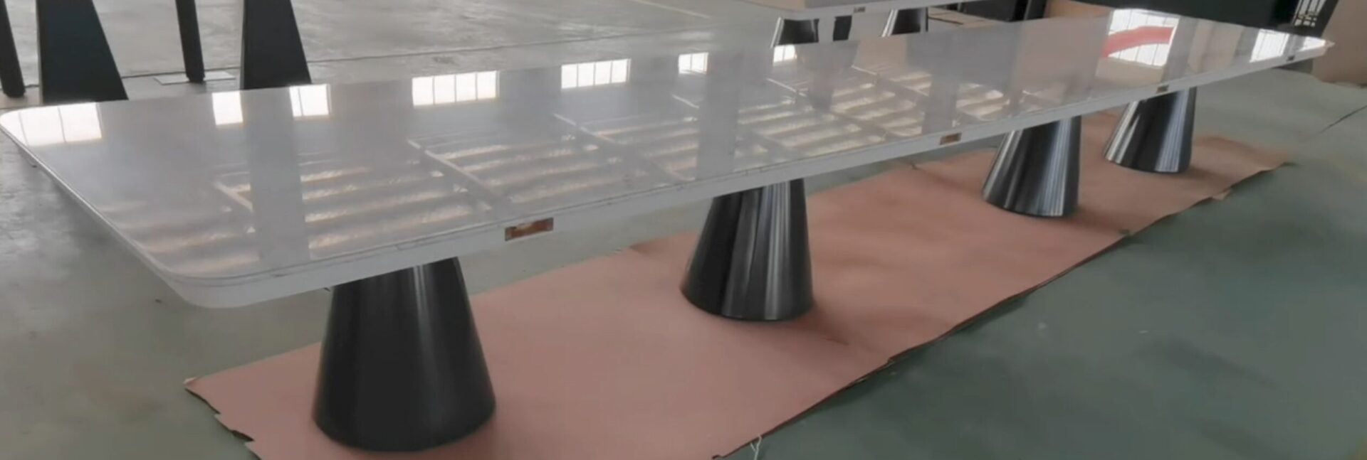 中国で作る超大きな大理石テーブル