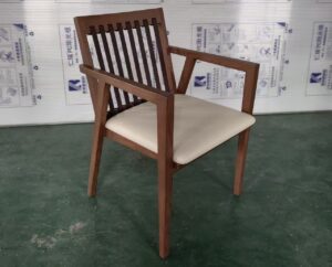 特注生産の椅子