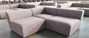 中国の家具工場でオーダーメイド家具を作る