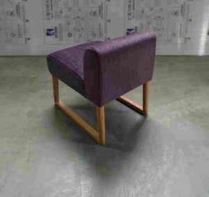 オーダー家具を作る家具工場