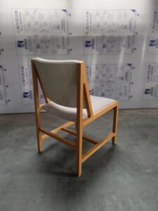 中国の家具工場でオーダーメイド家具