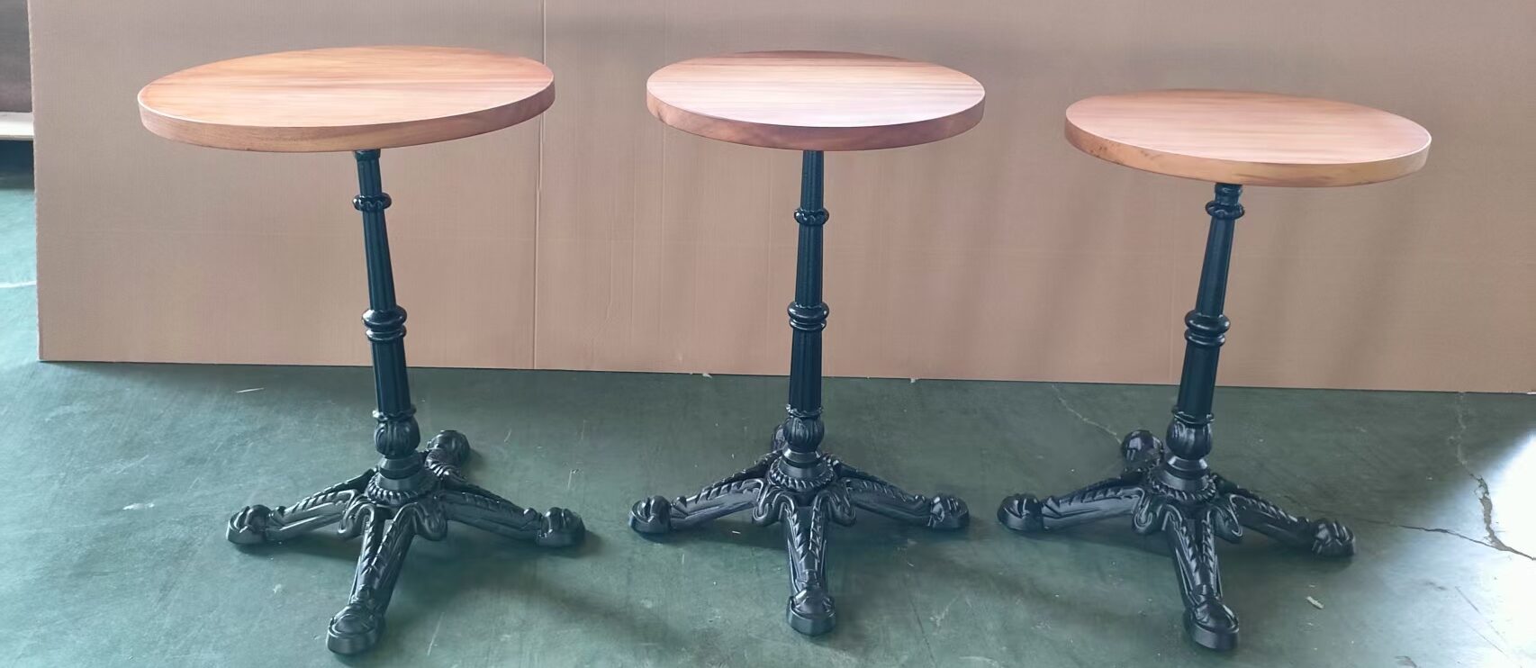 特注家具を生産する家具工場