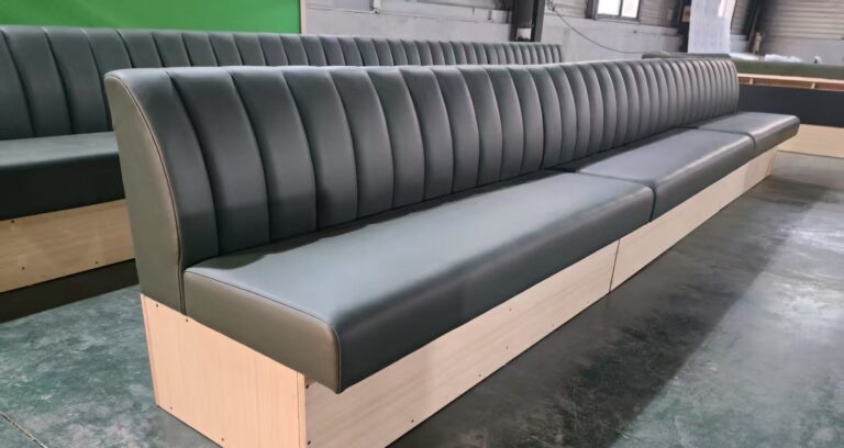 特注対応の家具工場