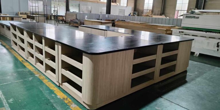 中国の家具工場でオーダーメイド