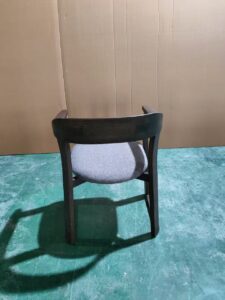 オーダーメイドの椅子