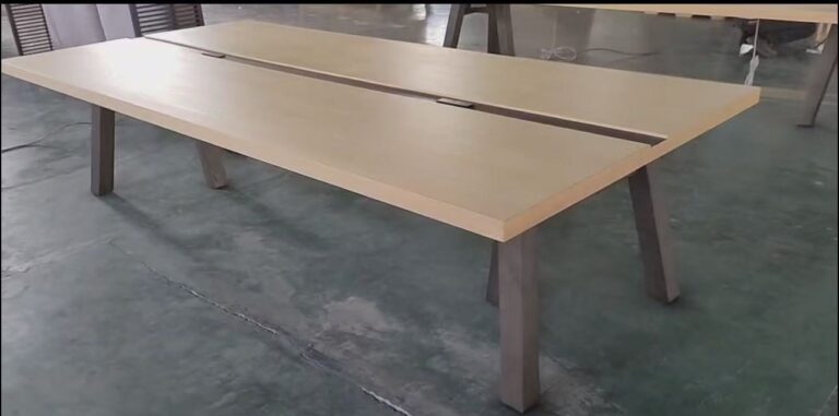 中国の家具工場でオーダーメイド家具を作る