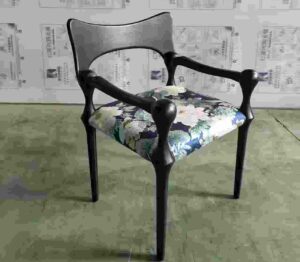 中国の家具工場でオーダーメイド家具を作る