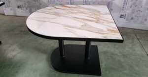 中国の家具工場でオーダーメイド家具を作る