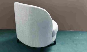 中国の家具工場でオーダーメイド家具を作る