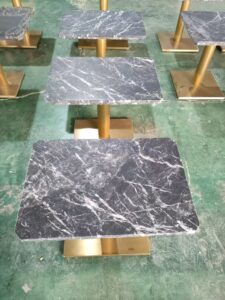 中国の家具工場でオーダーメイド家具を作る